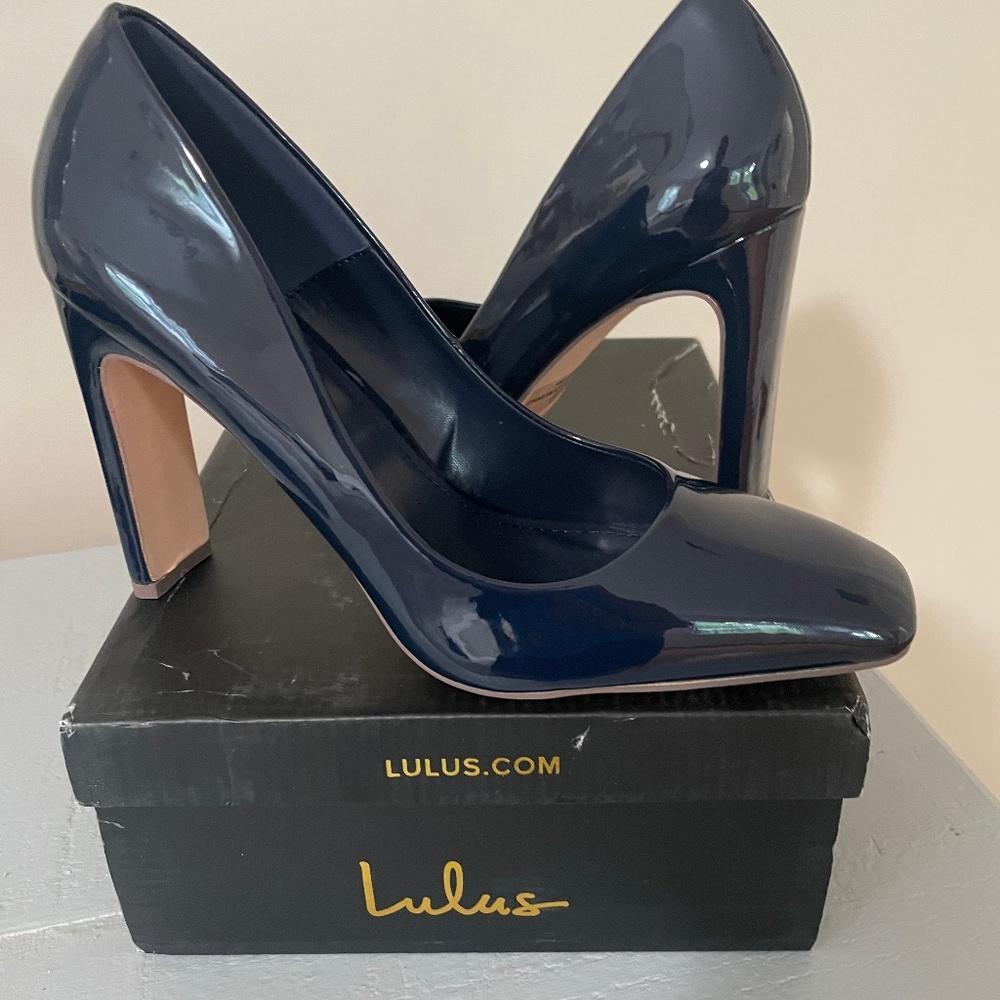 Brand new Lulus pumps